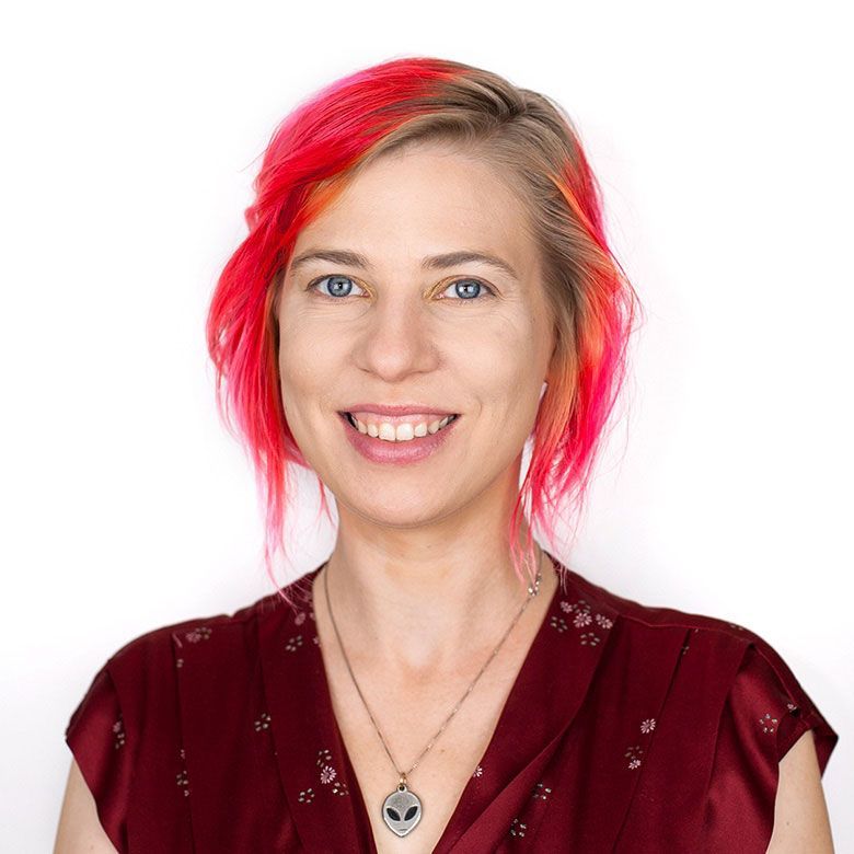 Liz R.